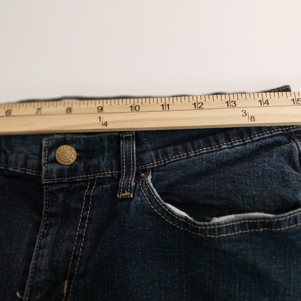 Levi's Women's Curvy Boot Cut Jeans in Rich Blue Sz 12 - Picture 4 of 13